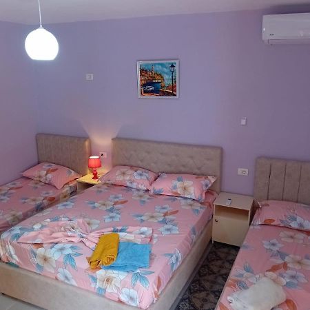 Hotel Ziku Durrës Extérieur photo
