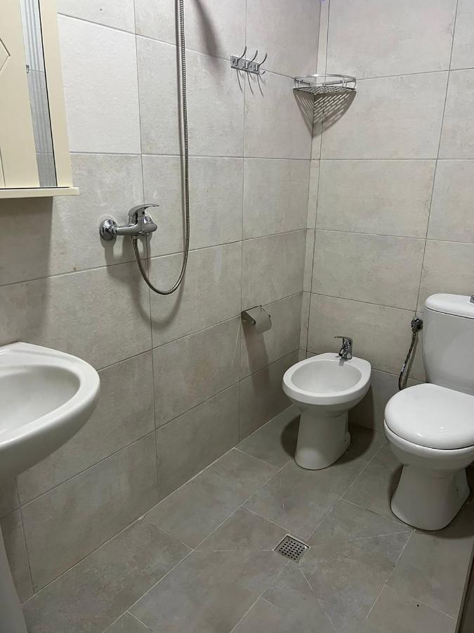 Hotel Ziku Durrës Extérieur photo
