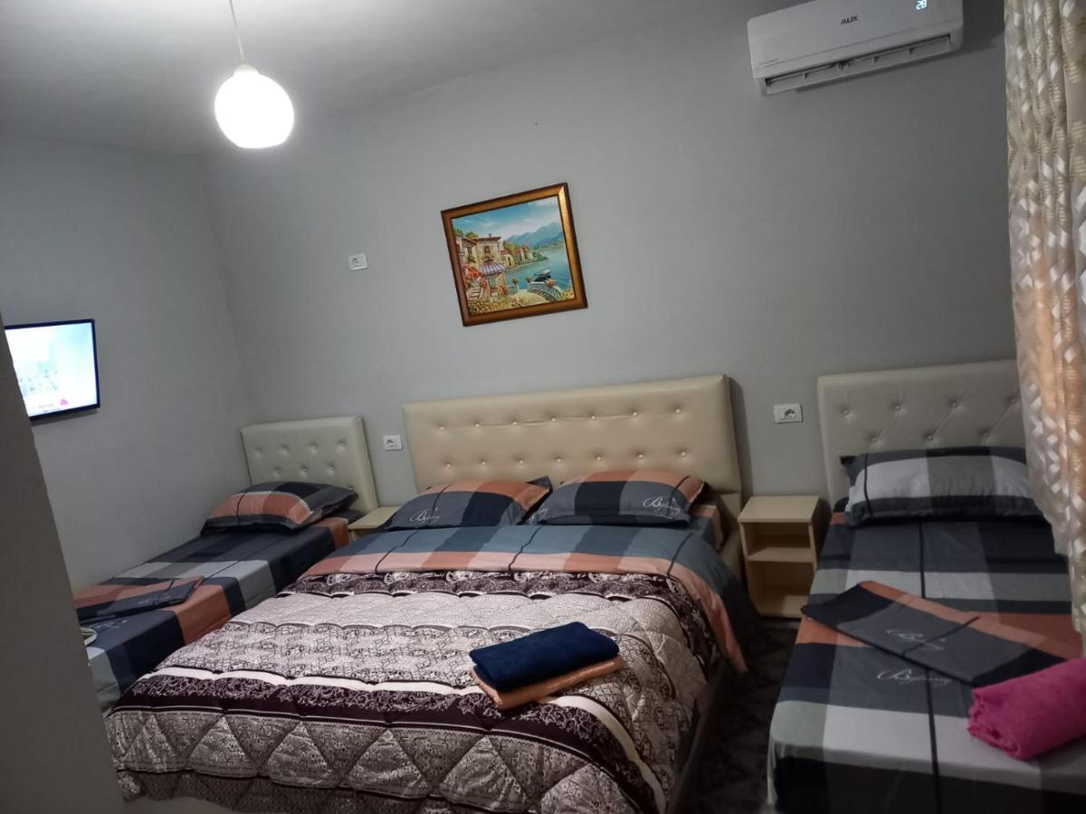 Hotel Ziku Durrës Extérieur photo